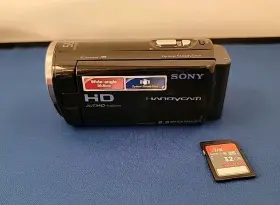 Hdr-cx250e Sony Handycam Camcorder With 32gb Sd Card