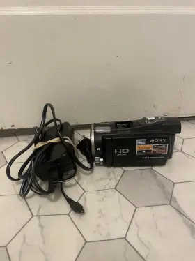 Hdr-cx700v Sony Hdr-cx700 Handycam Digital Video Camera / Camcorder - Full Hd Excellent