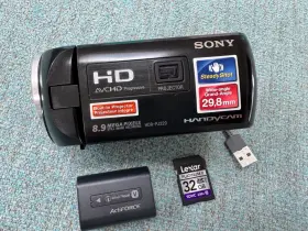 Hdr-pj220 Sony Read Handycam Hd Camcorder With Built-in Projector 32gb Card