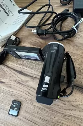 Hdr-pj230 Sony Handycam 8.9 Megapixel 8gb Projector Working Tested Owner #2