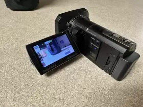 Hdr-pj580v Sony Hdr-pj580 32gb High Definition Camcorder With Projector Nice #3