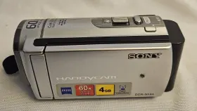 Dcr-sx44 Sony Hdr-sx44 Handycam Compact Camcorder 60x Optical Zoom - Silver