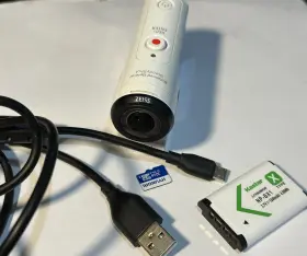 Hdr-as300 Sony Hdras300r Broken Digital Hd Action Camcorder Video Camera As-is