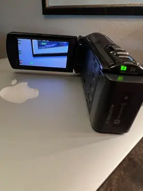 Hdr-cx150 Sony Hdrcx150/li5 Handycam Camcorder 3.1 Mp Camera Full Hd - Tested Work #2