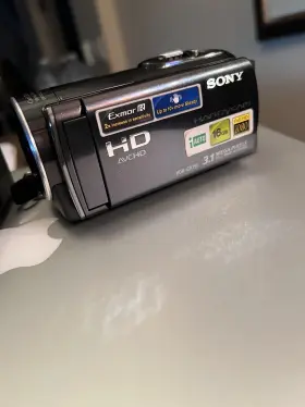 Hdr-cx150 Sony Hdrcx150/li5 Handycam Camcorder 3.1 Mp Camera Full Hd - Tested Work #3