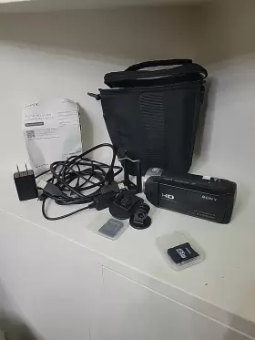 Hdr-cx440 Sony Hdrcx440b Mint - 60x Zoom Handycam Camcorder / 32gb. Tested