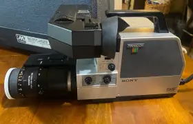Hvc-2500 Sony Smf Video Camera Trinicon Camcorder Case Vintage