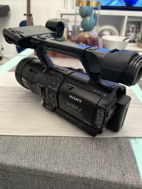 Hvr-z1u Sony Hdv Camcorder #2