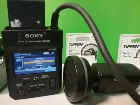 Hxr-mc1 Sony Digital Hd Video Camera Recorder Avchd Bundle #3