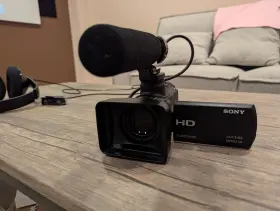 Hxr-mc50u Sony Avchd Ultra Compact Camcorder - And All Accessories