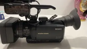 Hxr-nx70u Sony 96gb High Definition Compact Camcorder Nxcam