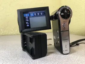 Mhs-cm5 Sony Bloggie Hd Camcorder Streaming Camera Great Working Unit #2