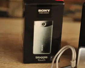 Mhs-ts20 Sony Mhsts20 Bloggie Touch Mobile Hd Snap Camera Silver - In Box 8gb #2