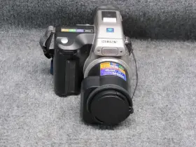 Mvc-fd97 Sony Steadyshot Model 20x Digital Zoom Still Camera Tested
