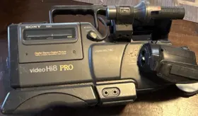 Np-88 Sony Videohi8 Pro Professional Camcorder Hi8 8x Zoom Built-in Microphone Black