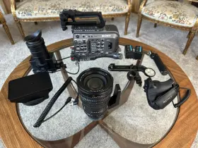 Pxw-fx9k Sony 6k Cinema Camera Kit 28-135mm Lens Shogun 7 92 Hrs