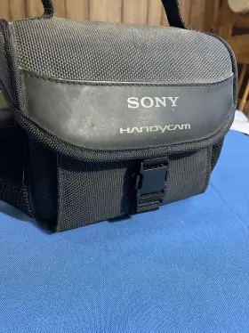 Screen-dvd105 Sony Camcorder Dcr-dvd105 With Case #3