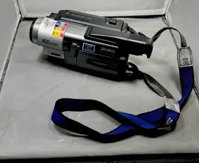 Trv48 Sony - 8mm Handycam Carrying Case Manual .65x And 1.5x Lenses Tapes