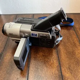 Trv50 Sony Video Hi-8 Handycam With 2 Batteries Charger Tape And Camera Bag #2