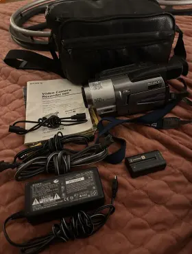 Ccd-trv88 Sony Trv88 Handycam Vision Video Hi8 Parts/repair