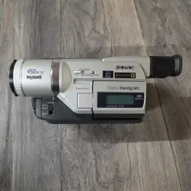 Tvr-320 Sony Digital Handycam Dcr Ntsc With Carrying Bag Strap