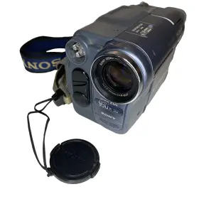Tvr128 Sony Handycam Video Camera 990x Digital Zoom 20x Optical Charge Cord