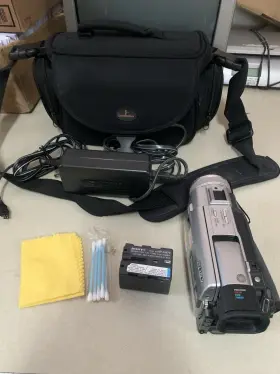 Dcr-trv20 Sony Tvr20 Mini Dv Camcorder Digital Video Camera With Bag And Charger Works