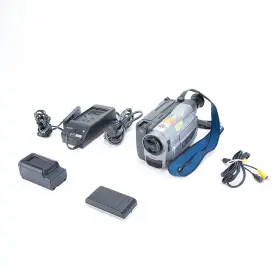 Vdcsotrv32v8 Sony Ccd-trv32 Ntsc Video 8 Camera - Sku#1972370