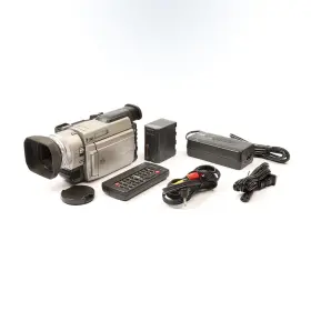 Dcr-trv-900 Sony Vdcsotrv900 3-ccd Digital Camcorder - Sku#2051907