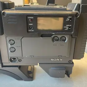 Z-2010a Sony Dsr-1 Digital Recorder Hitachi Video Camera Gm-8an Viewfinder Psu #3