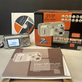 7515 Svc Silver Svp Digital Camera 7 Mp No Sd Card With Case Zoom Cdc Aa Powered