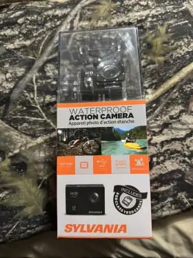 Sac2000-8gb-pdq Sylvania 720p Waterproof Action Camera New In Sealed Box