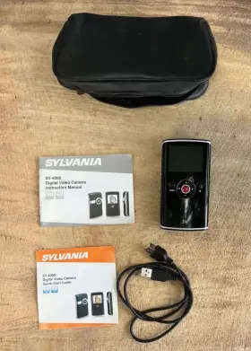 Sy-4000 Sylvania Digital Video Camera 2 In 1 Nib
