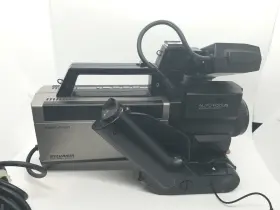 Vcc136bk01 Sylvania Newvicon Color Video Camera Auto Focus X6 Zoom Untested