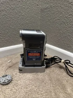 Gsc-r60 Toshiba Gigashot 60gb Hdd Digital Camcorder Bundle Untested #3
