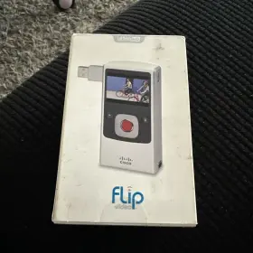 U26opz Ultra 745883591282 Flip Video Camera