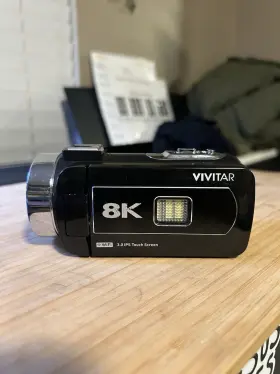 15246357 Vivitar Pro 8k Dvr8k 18x Zoom Camcorder - Wi-fi Touchscreen