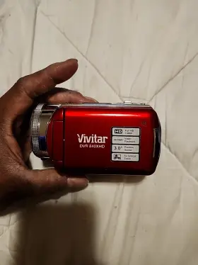 Dvr-840 Vivitar High Definition Flash Media Camcorder. See Description