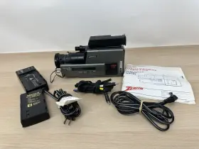 Vm6300 Zenith Vintage Vhs-c Camcorder Bundle As Is For Parts/repair