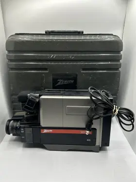 Vm7100 Zenith Vintage Vhs Handheld Camcorder Powers On. See Description