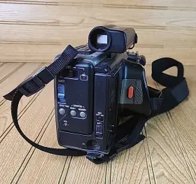 Vm8000 Zenith Vhs-c Video Camcorder - Not Tested Parts Only. Vhs #2