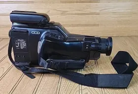 Vm8000 Zenith Vhs-c Video Camcorder - Not Tested Parts Only. Vhs #3