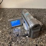 Samsung SCD103 Digital Video Camcorder 18X Zoom Tested Works Needs Battery. Fixed Price $65.00.