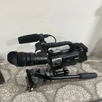 Jvc GY-HM750U Camcorder Body Pro Hd Solid State Camera W/ Canon. Fixed Price $499.95.