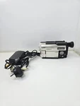 Hitachi VM-E563LE Video Camera Lcd Digital Zoom 8MM Recorder. Fixed Price $80.72.