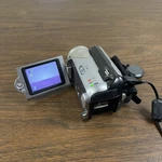 Jvc Everio GZ-MG21U (20 Gb) Flash Media Camcorder With Charger No Battery. Fixed Price $29.95.