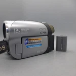 Sony Handycam DCR-DVD202E Handheld Mini Camcorder Silver Tested. Fixed Price $60.92.