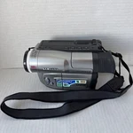 Samsung SCL770 8MM HI-8 Camcorder *untested Needs Battery & Charger. Fixed Price $22.87.