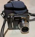 Kodak Easyshare Z1285 Digital Camera 12.1MP 5X Optical Zoom Hd With Case - Works. Fixed Price $37.99.