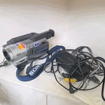 Sony Handycam CCD-TRV58 Camcorder Night Vision Analog Video HI8 Tape Camera. Fixed Price $159.99.